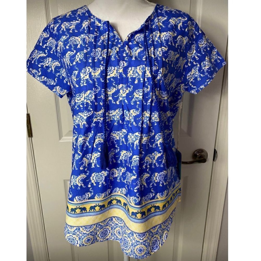 CARIBBEAN JOE SMALL TOP with Elephant print. NWT